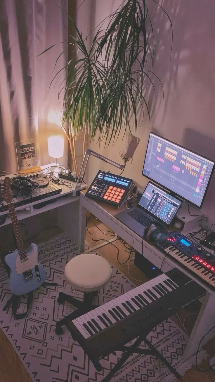 Studio & Pro Tools